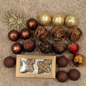 Elegant Gold and Brown Holiday Ornament Set